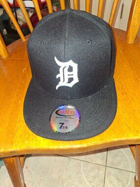 Hat Detroit